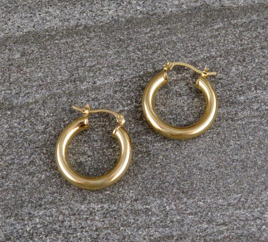 Gold Filled Latched Hoop Earrings - Medium