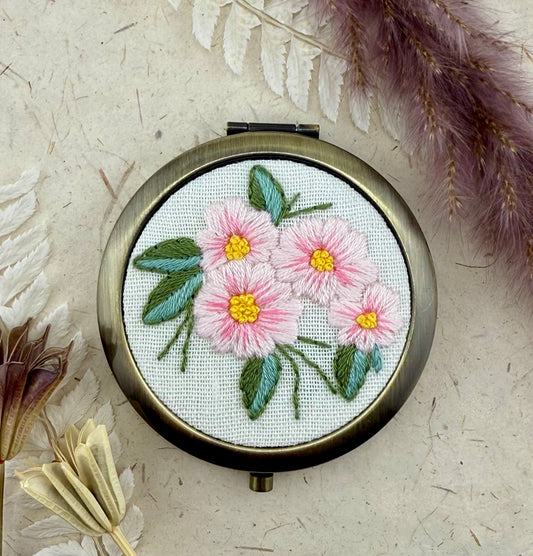 Embroidered Compact Mirror - Pink Daisies